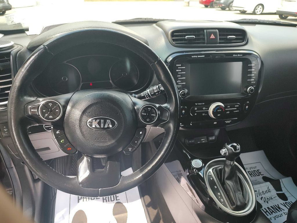 2016 Kia Soul Image 7