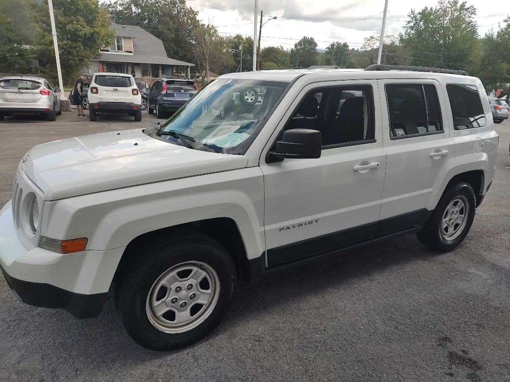 2012 Jeep Patriot Image 2