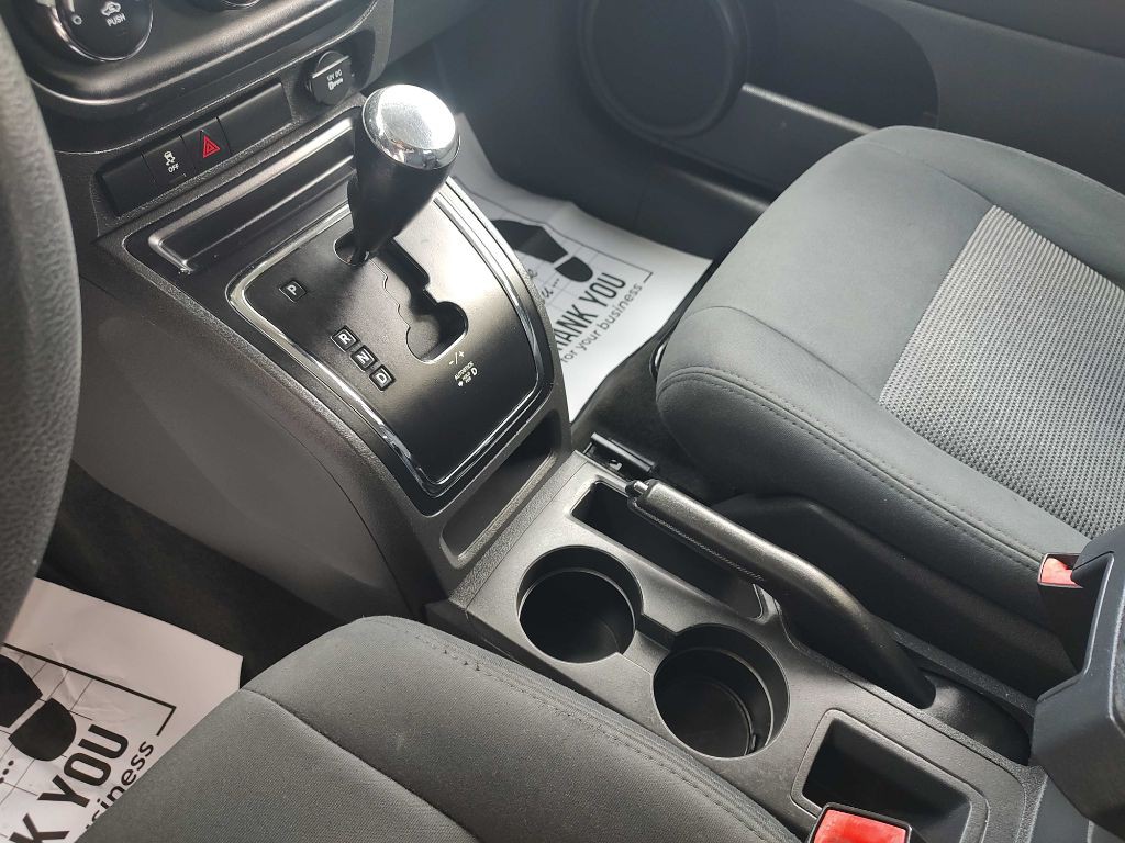 2012 Jeep Patriot Image 9