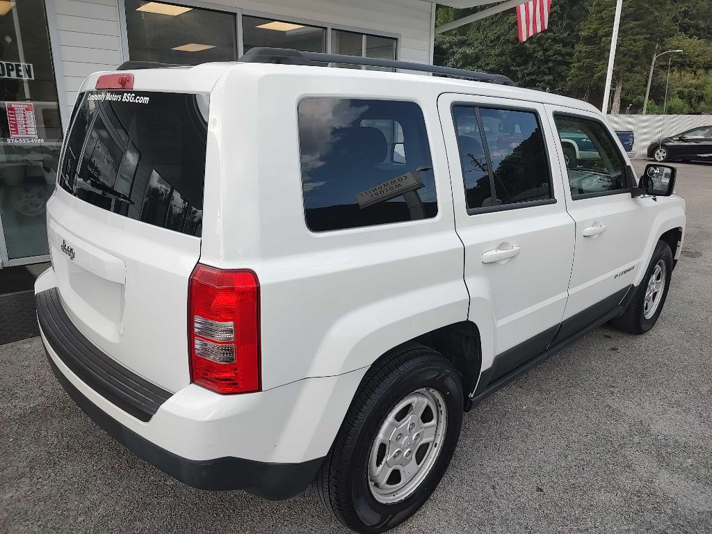 2012 Jeep Patriot Image 17
