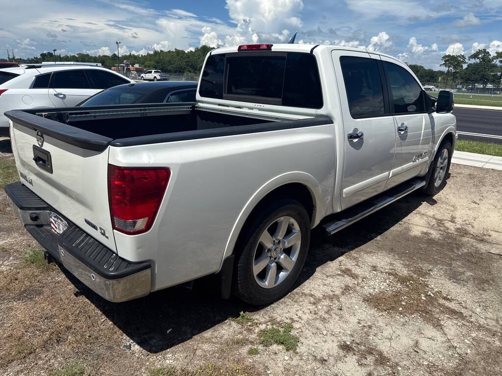 2013 Nissan Titan Image 4