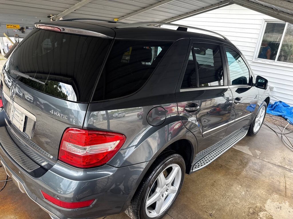 2011 Mercedes-Benz M-Class Image 3