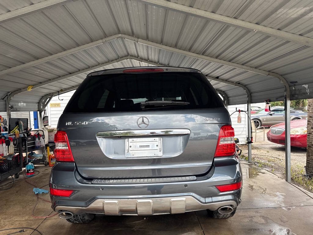 2011 Mercedes-Benz M-Class Image 4