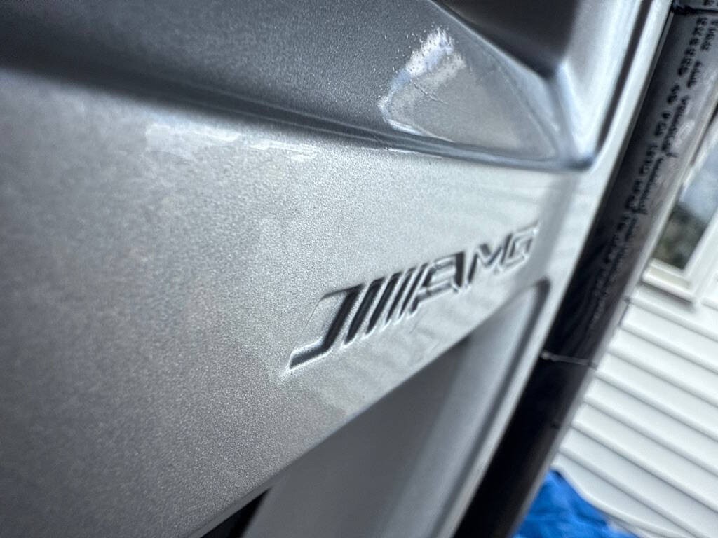 2011 Mercedes-Benz M-Class Image 9