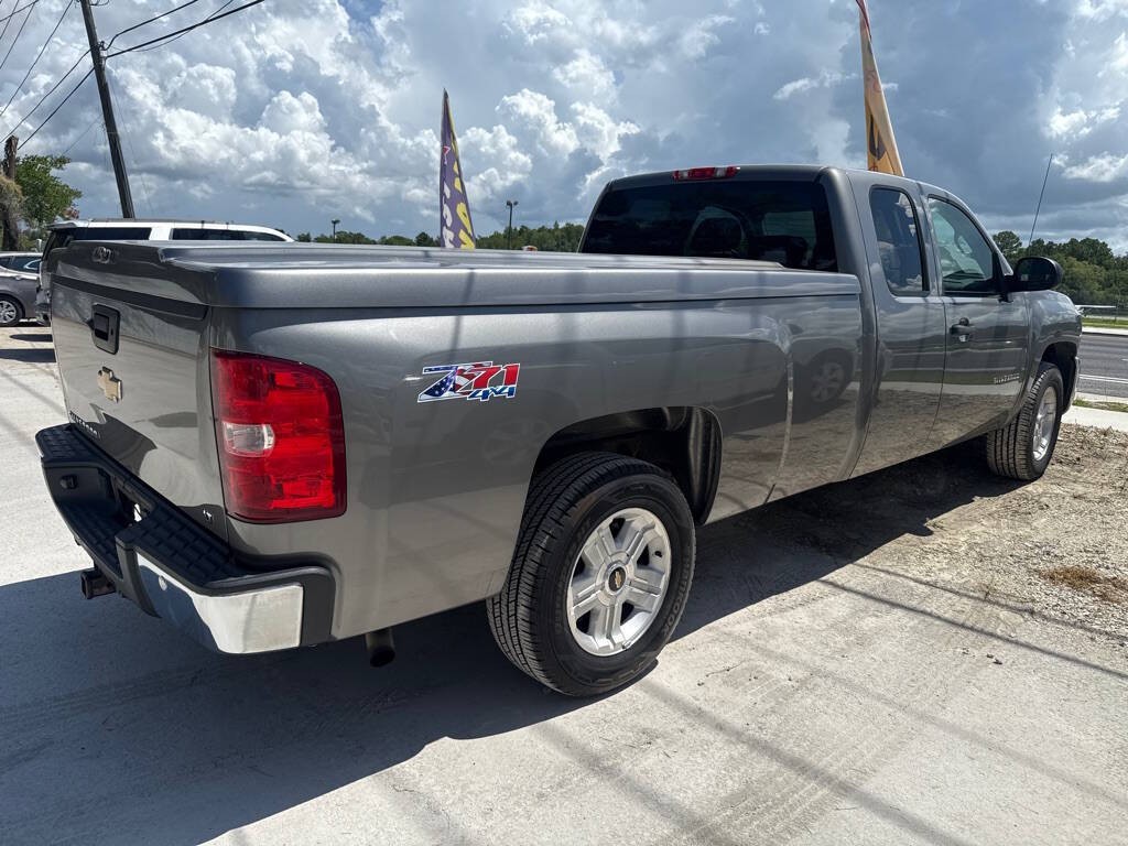 2013 Chevrolet Silverado 1500 Image 3