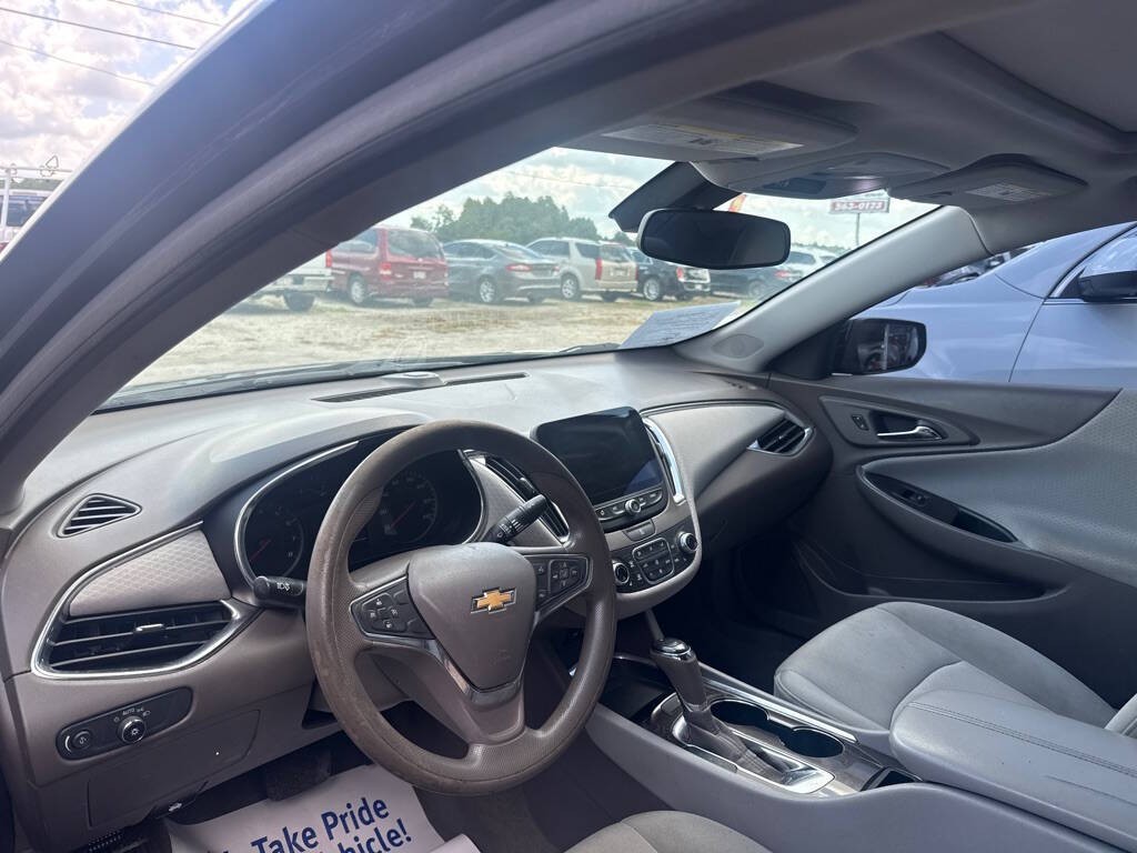 2019 Chevrolet Malibu Image 6