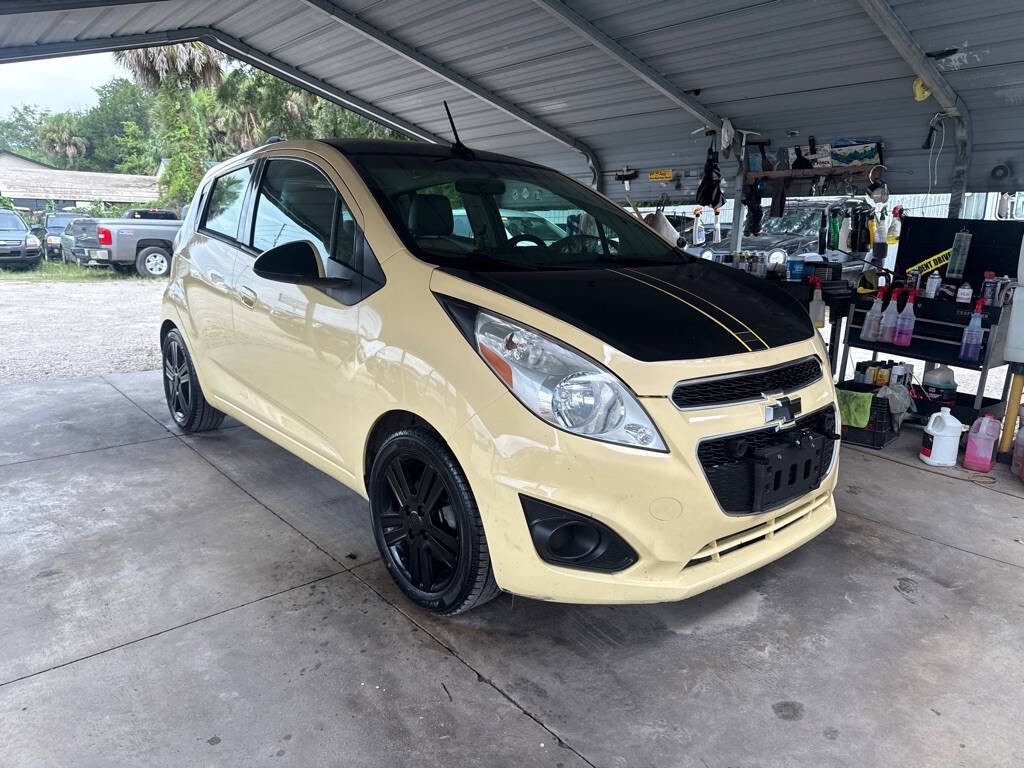 2013 Chevrolet Spark Image 2