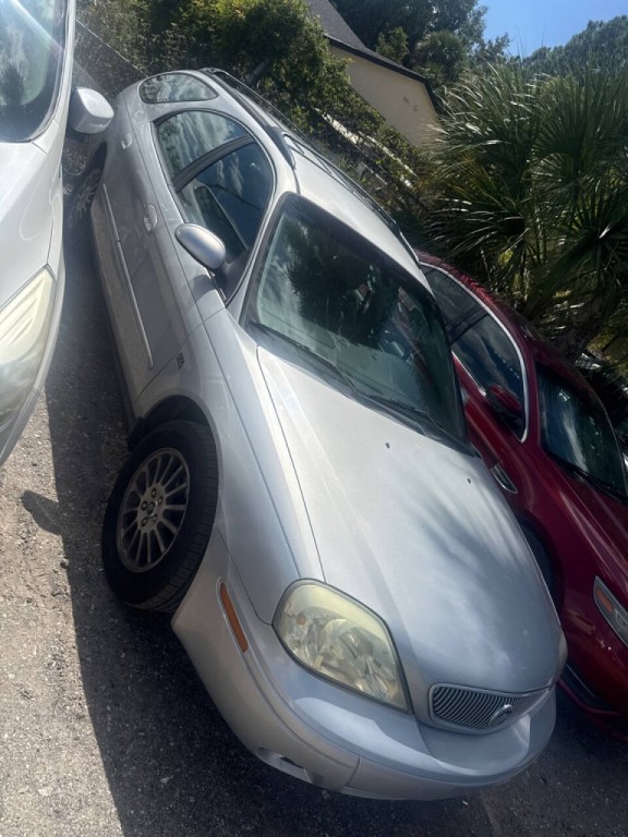 2004 Mercury Sable Image 2