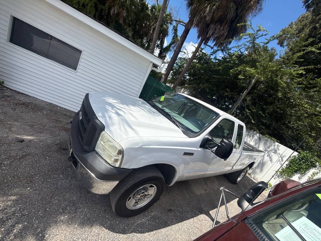 2005 Ford F-250 Image 1