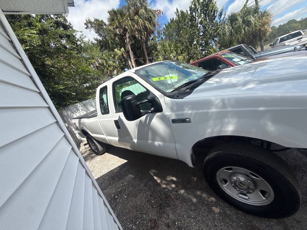2005 Ford F-250 Image 3