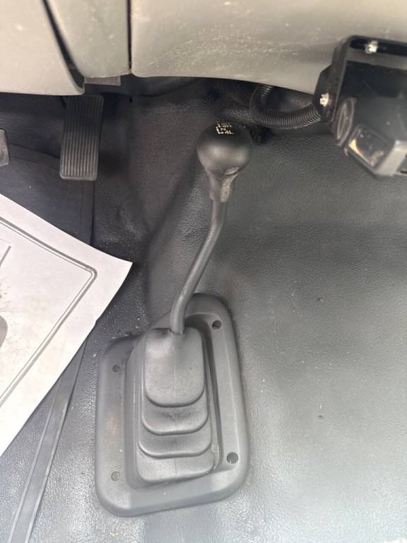 2005 Ford F-250 Image 5