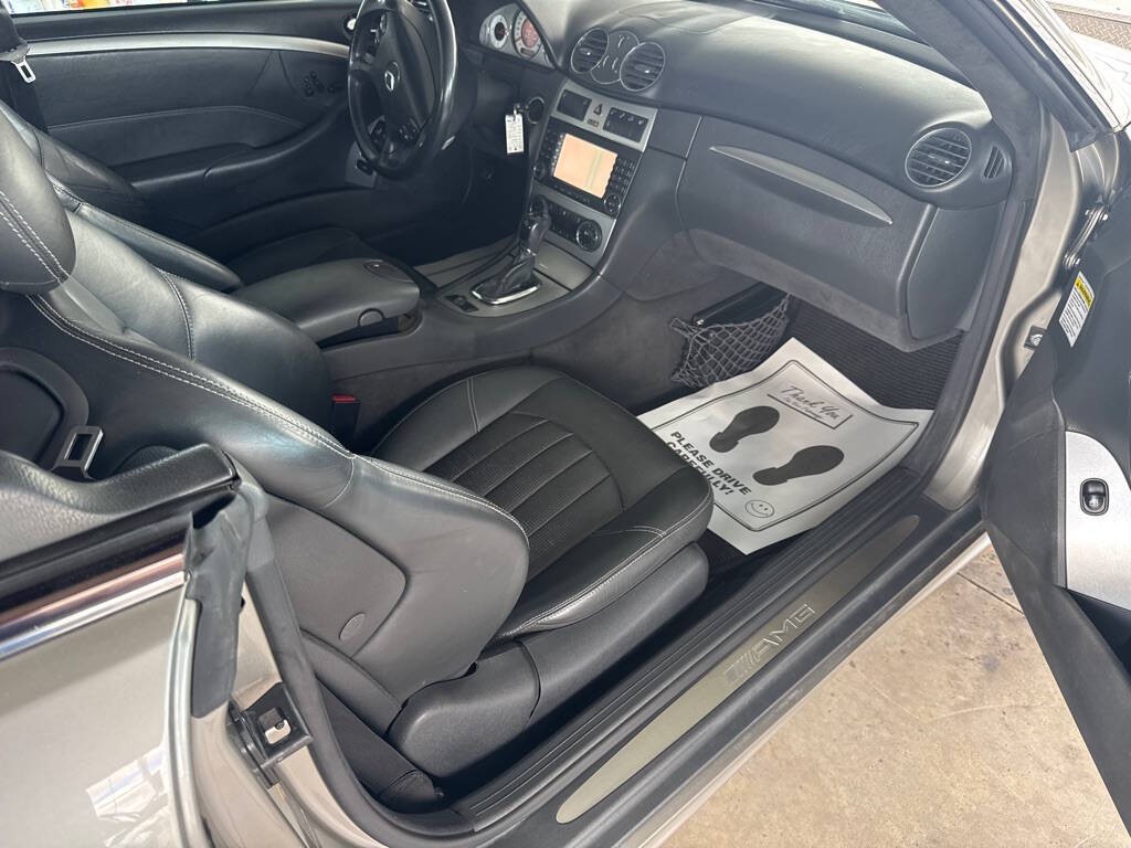 2005 Mercedes-Benz CLK-Class Image 6