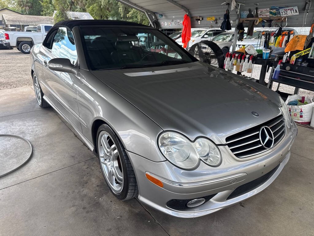 2005 Mercedes-Benz CLK-Class Image 8