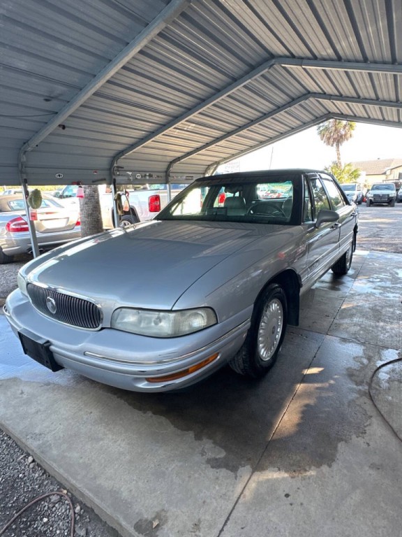 1998 Buick LeSabre Image 1