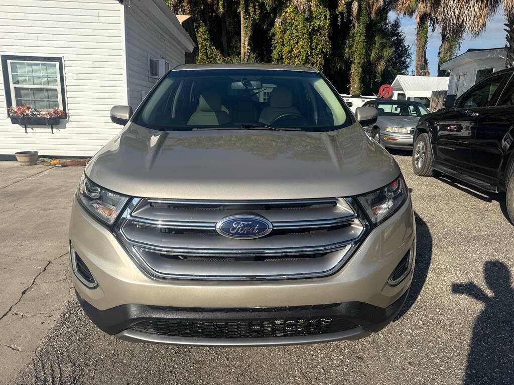 2017 Ford Edge Image 2