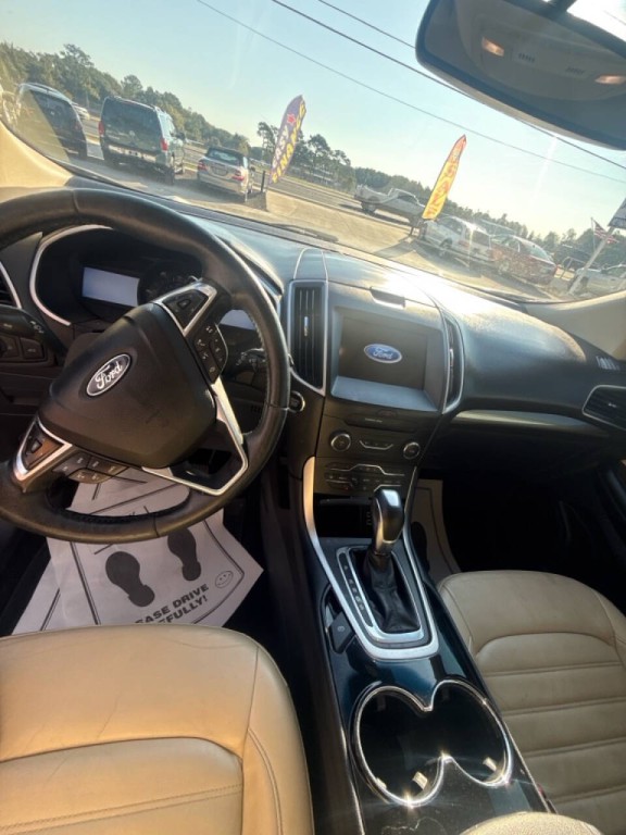 2017 Ford Edge Image 7