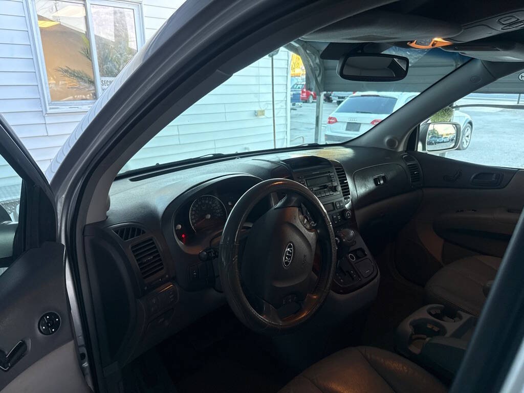 2007 Kia Sedona Image 7