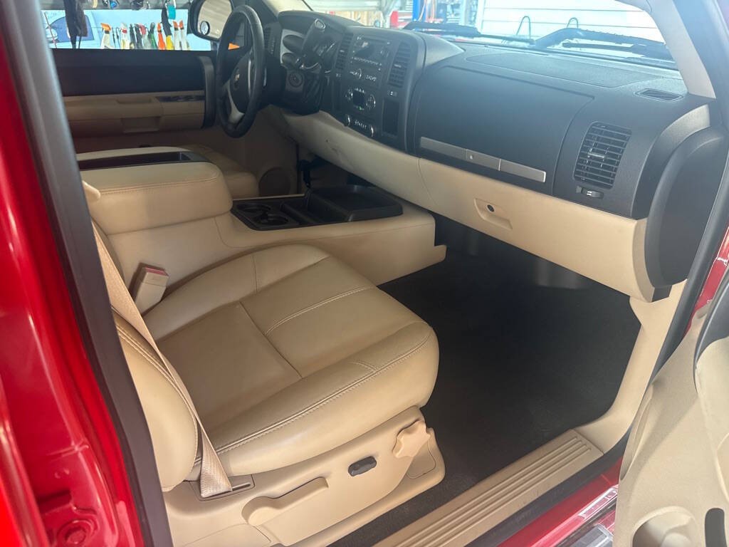 2007 Chevrolet Silverado 1500 Image 10