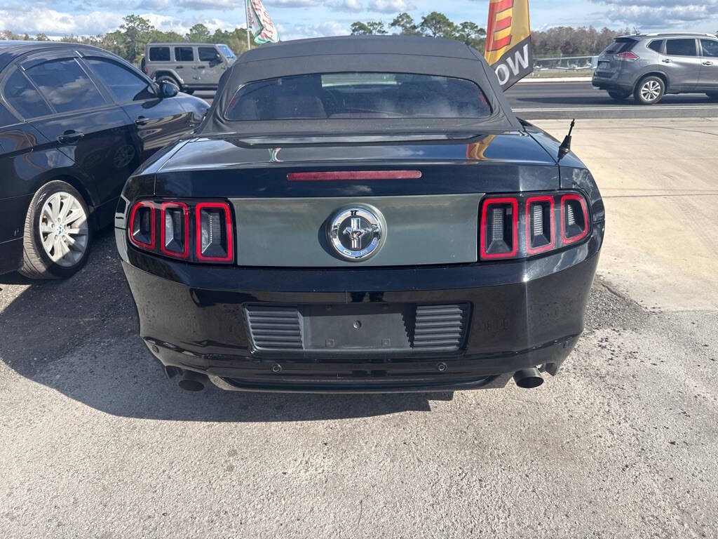 2013 Ford Mustang Image 5