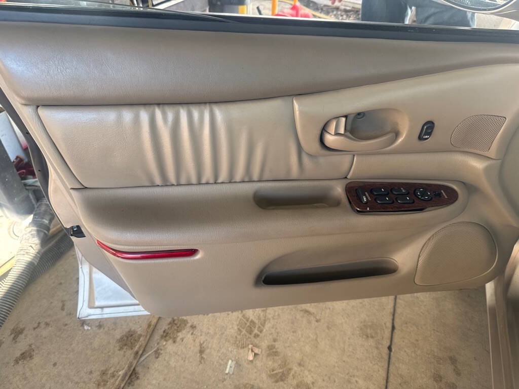 2003 Buick Century Image 4