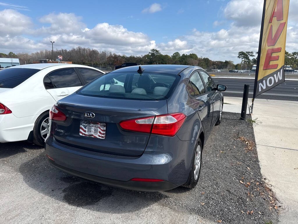 2016 Kia Forte Image 4