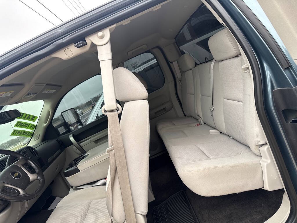 2011 Chevrolet Silverado 1500 Image 9