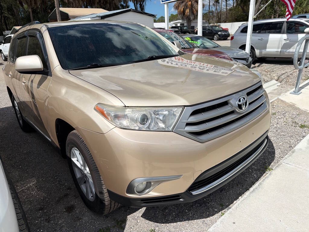 2013 Toyota Highlander Image 3