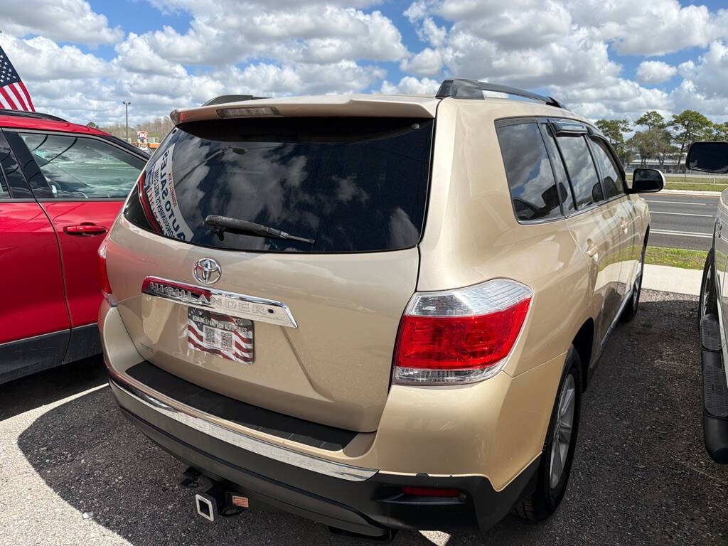 2013 Toyota Highlander Image 5