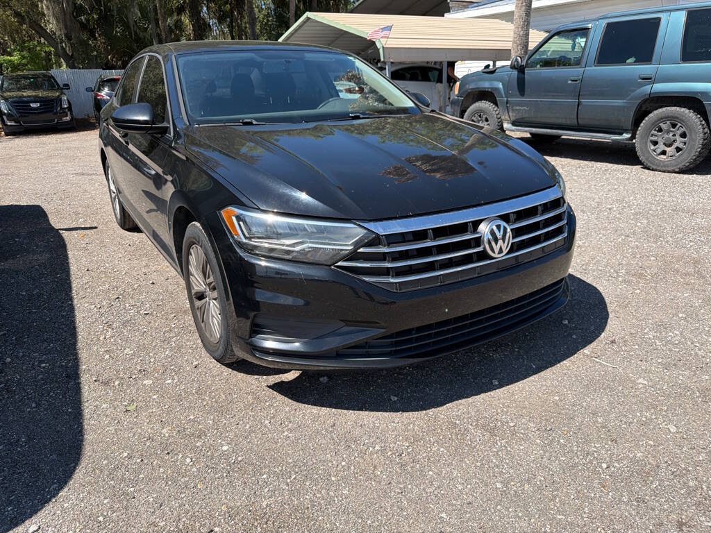 2019 Volkswagen Jetta Image 2