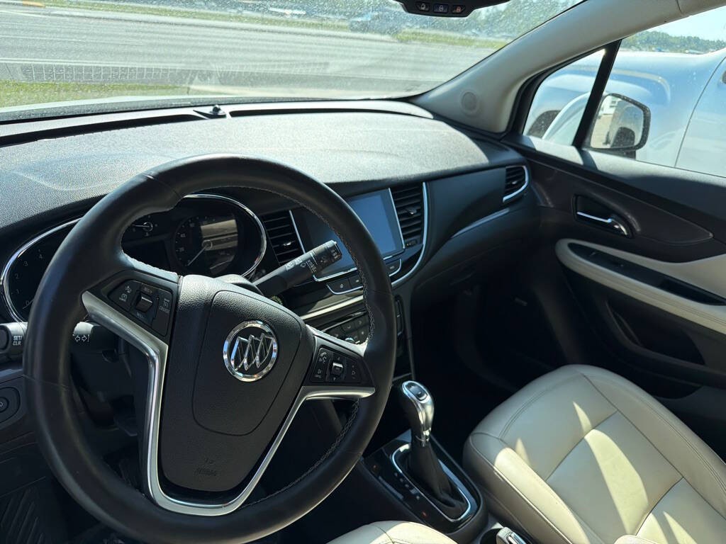2017 Buick Enclave Image 8