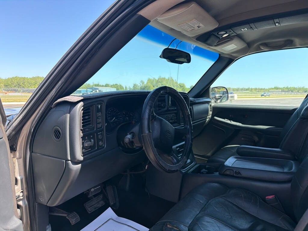 2002 Chevrolet Silverado 1500 Image 6