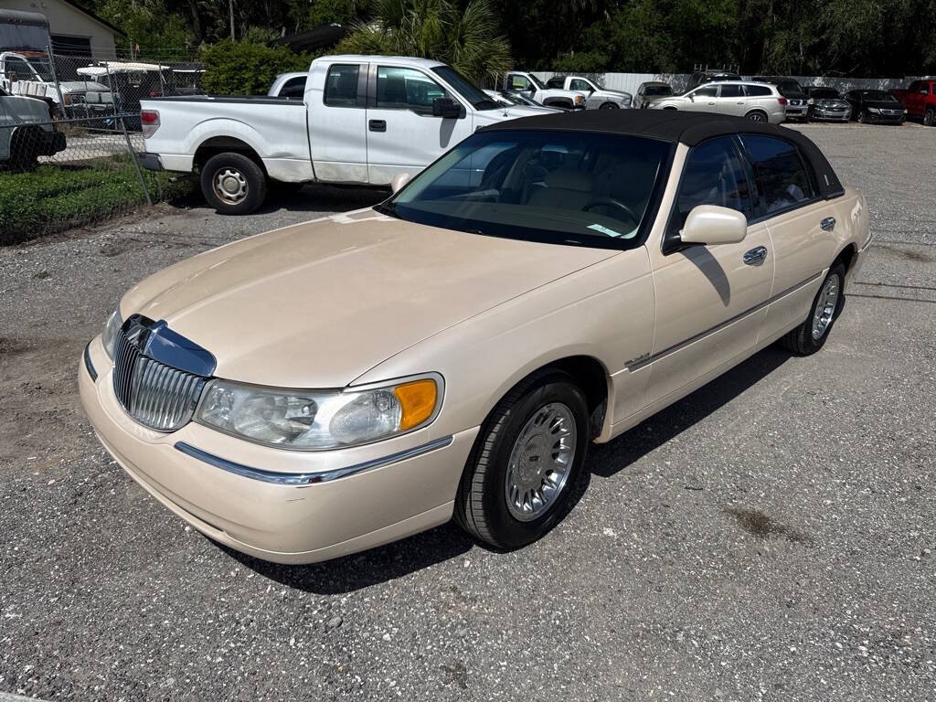 1997 Lincoln Town Car