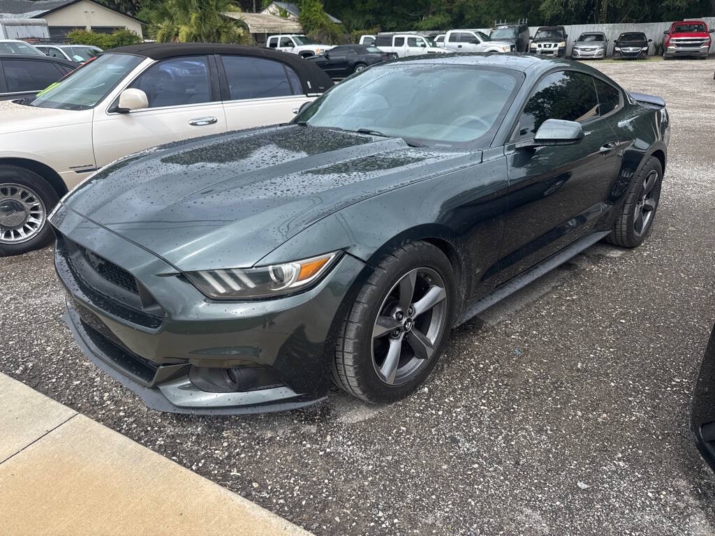 2015 Ford Mustang Image 2
