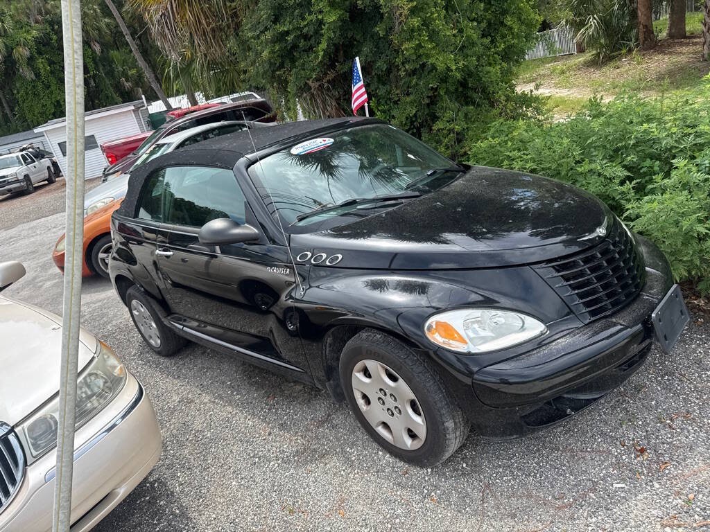 2005 Chrysler PT Cruiser Image 2