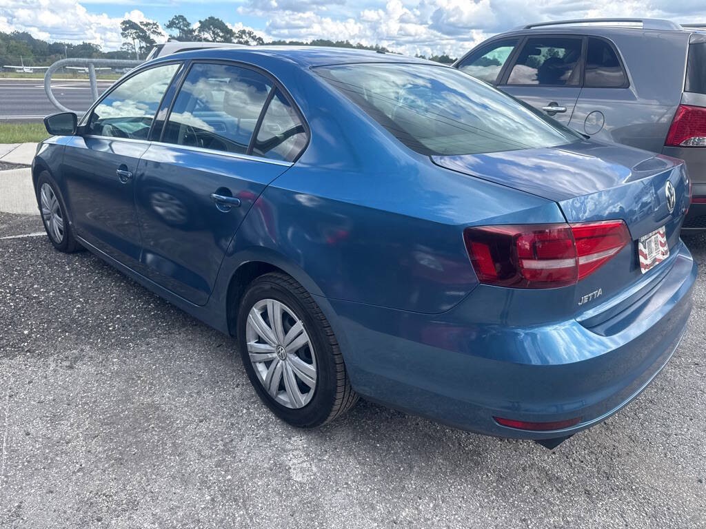 2017 Volkswagen Jetta Image 6
