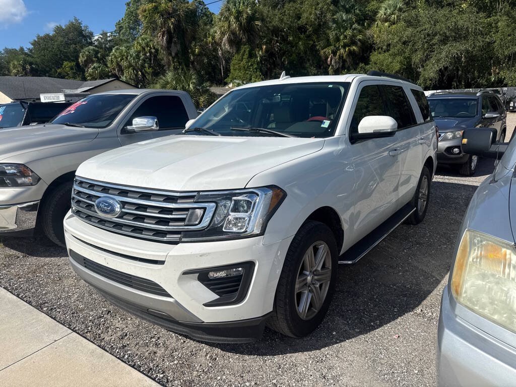 2021 Ford Expedition Image 1