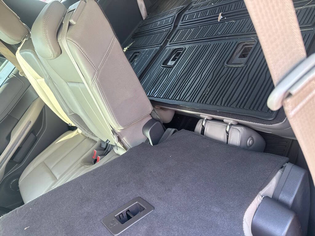 2021 Ford Expedition Image 9