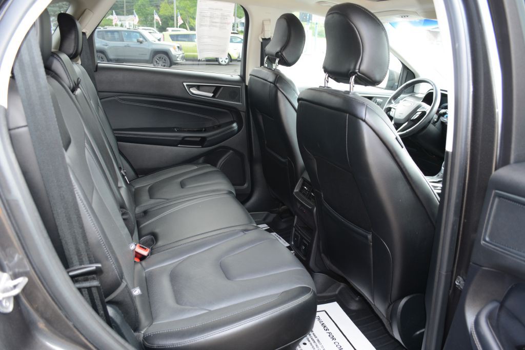 2018 Ford Edge Image 7