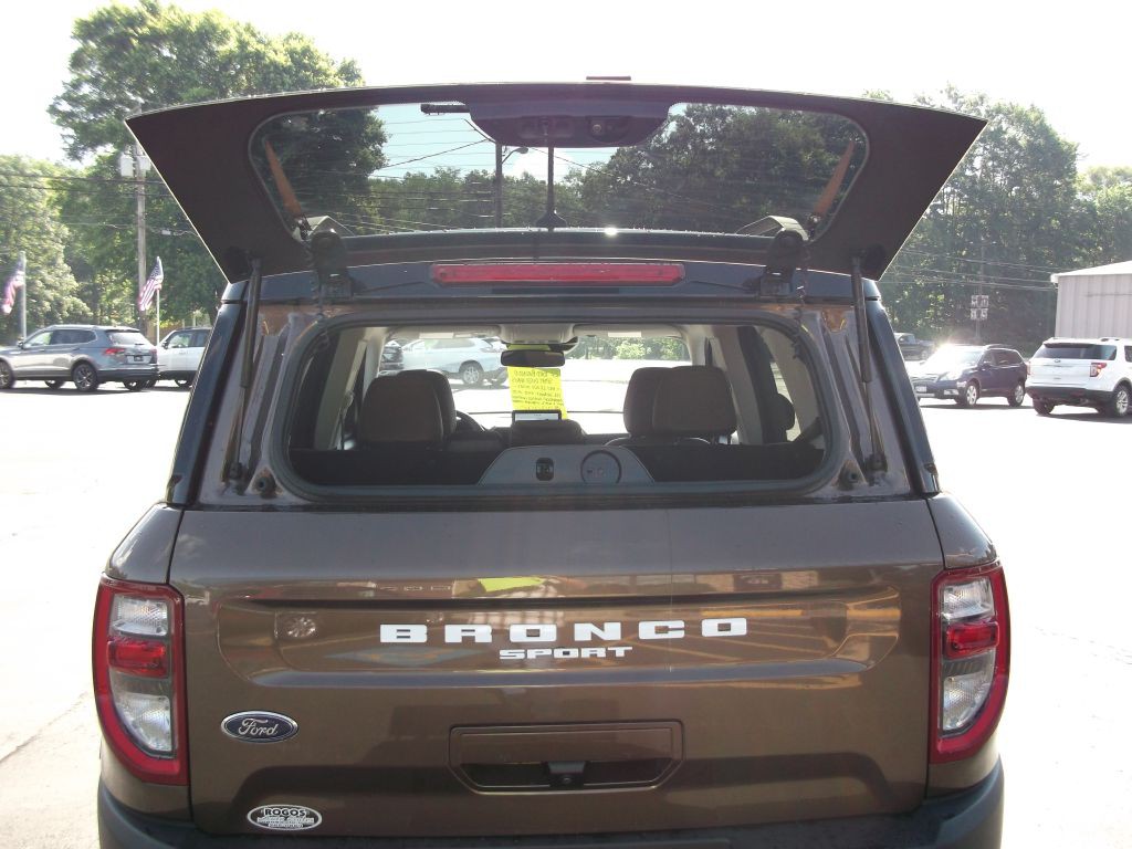 2022 Ford Bronco Image 12
