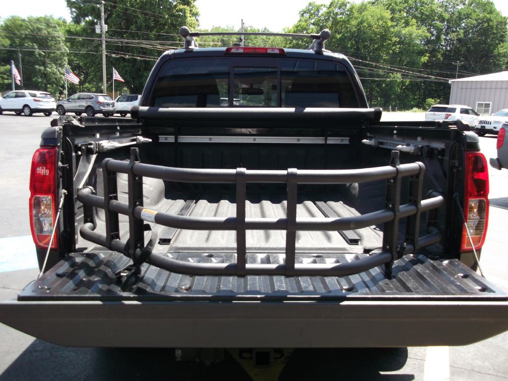 2020 Nissan Frontier Image 16
