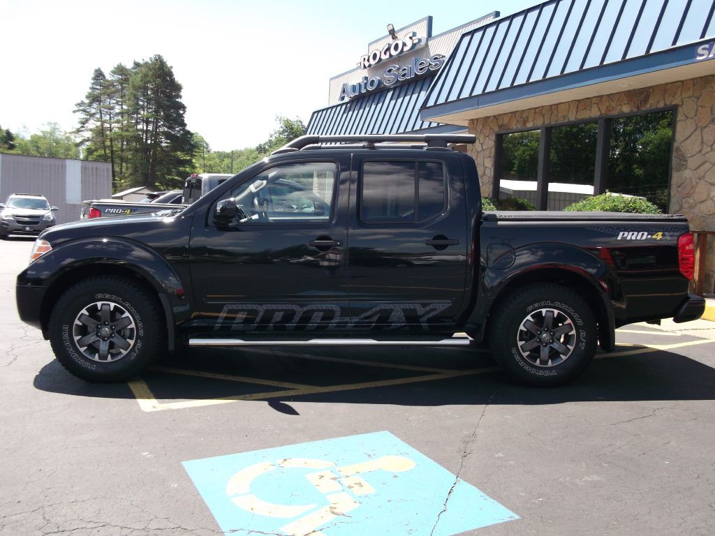 2020 Nissan Frontier Image 23