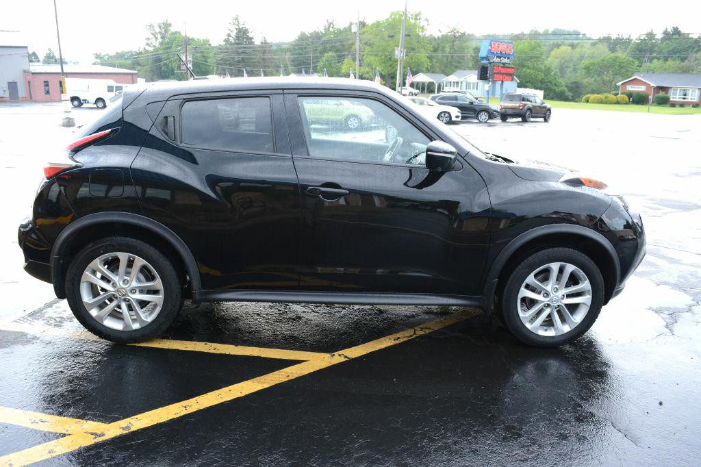 2015 Nissan Juke Image 3