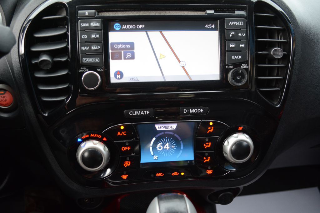 2015 Nissan Juke Image 16