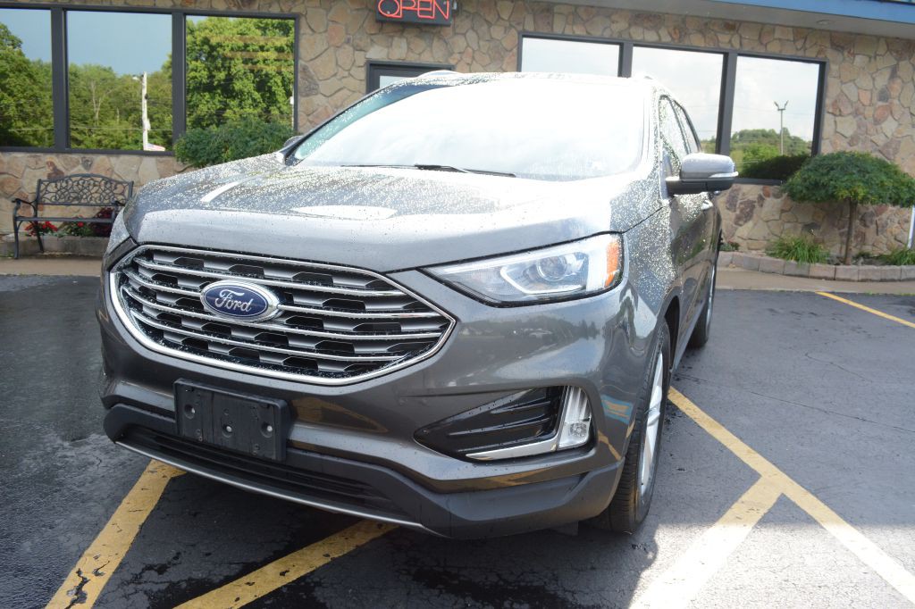 2020 Ford Edge Image 1