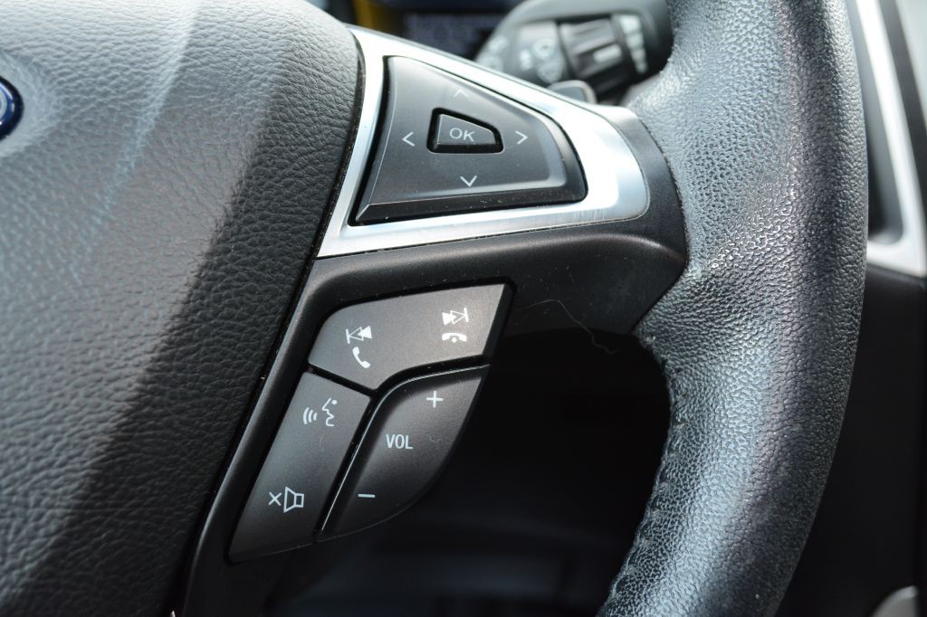 2020 Ford Edge Image 14