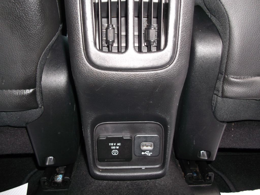 2018 Jeep Compass Image 8