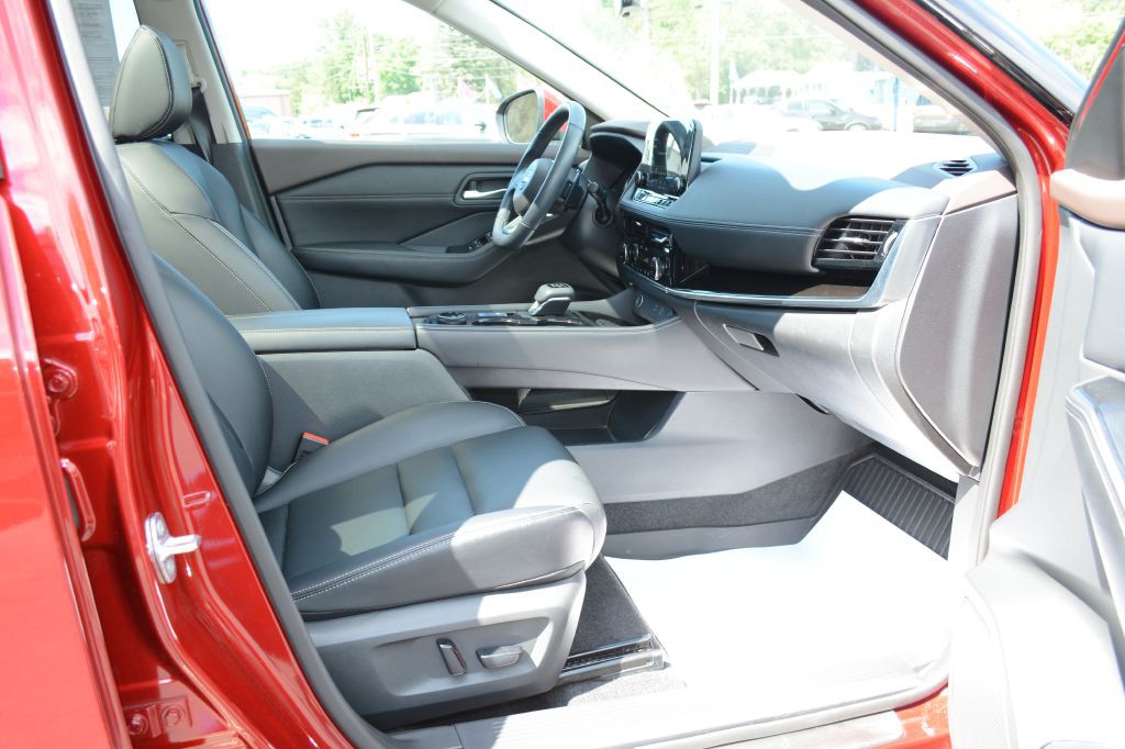 2022 Nissan Rogue Image 6