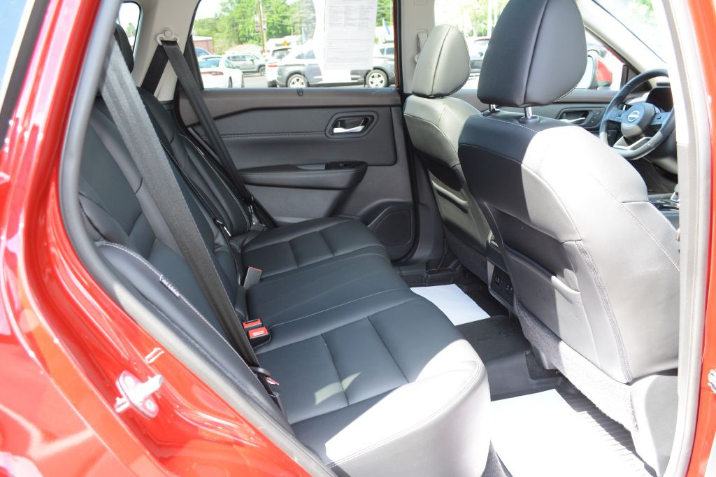 2022 Nissan Rogue Image 7