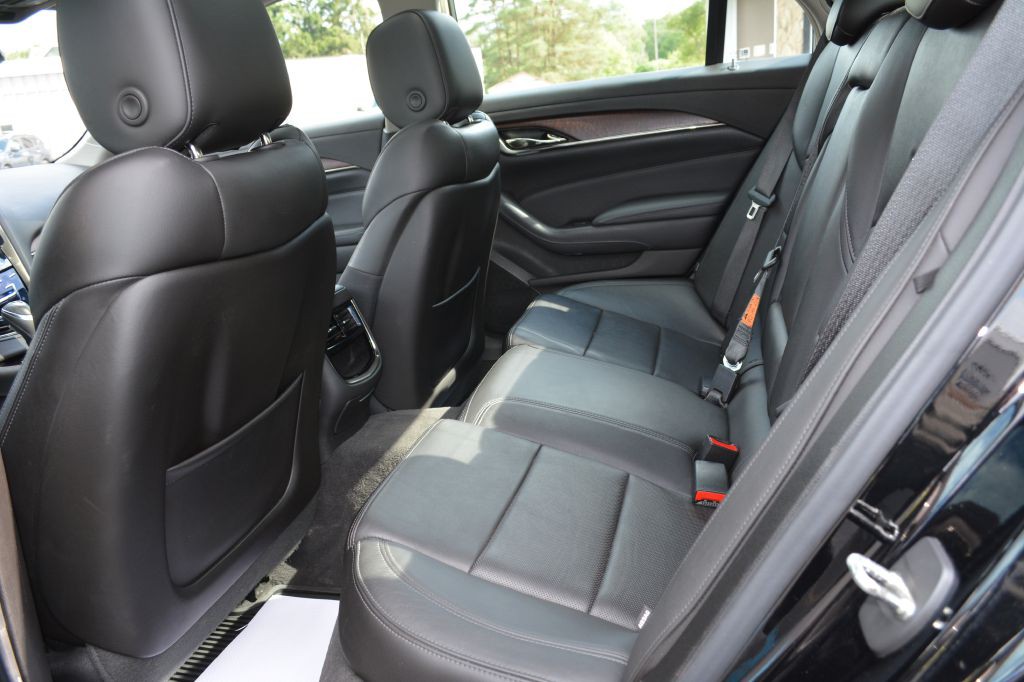 2016 Cadillac CTS Image 11