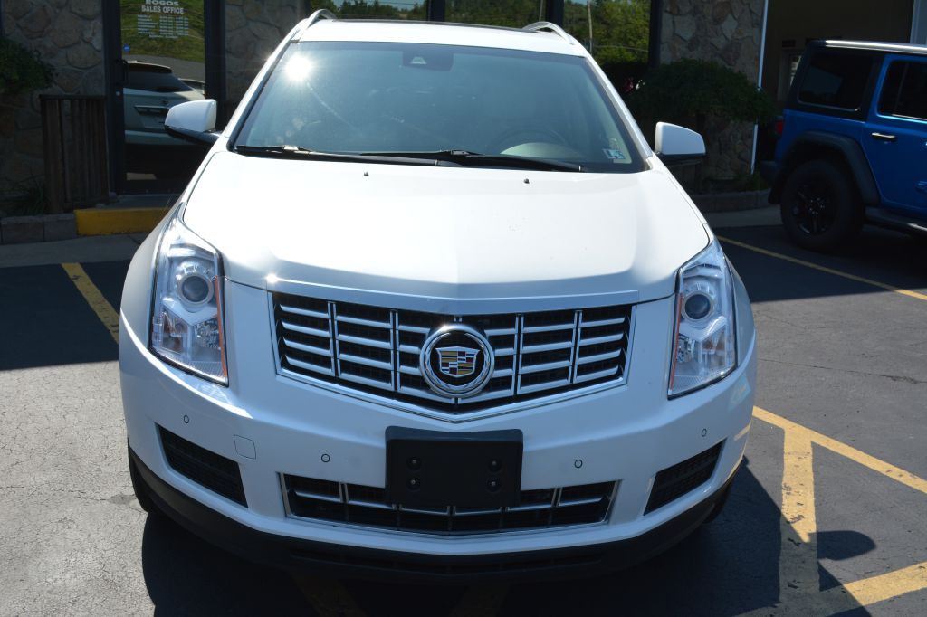 2016 Cadillac SRX Image 2